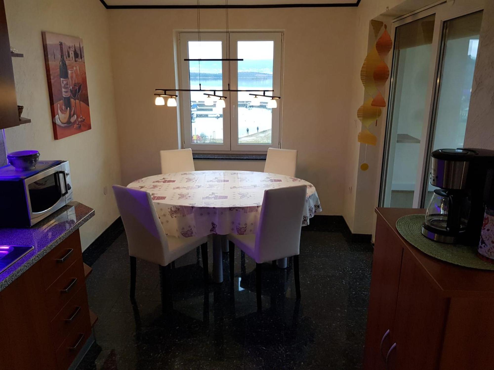 Krk - Kroatien - Direkt Am Wasser Apartment Cizici