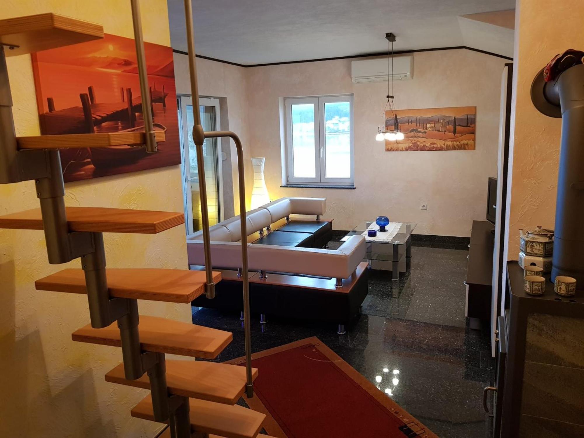 Krk - Kroatien - Direkt Am Wasser Apartment